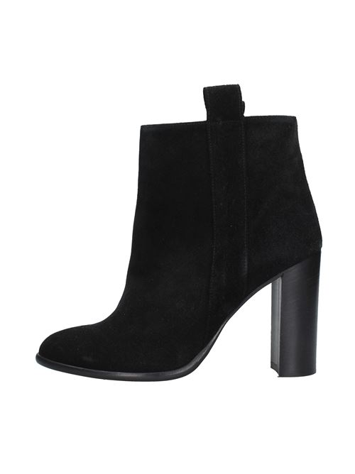 Ankle and ankle boots Black ANNA F. | VF1198_ANNANERO
