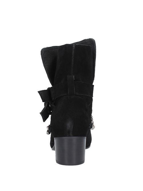 Ankle boots and boots Black BIBI LOU | VF0307_BIBINERO