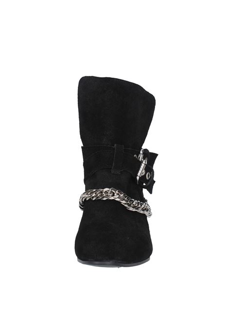 Ankle boots and boots Black BIBI LOU | VF0307_BIBINERO
