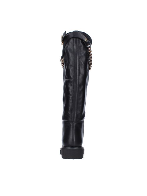 Leather boots with gold chain CARMENS | 48091NERO
