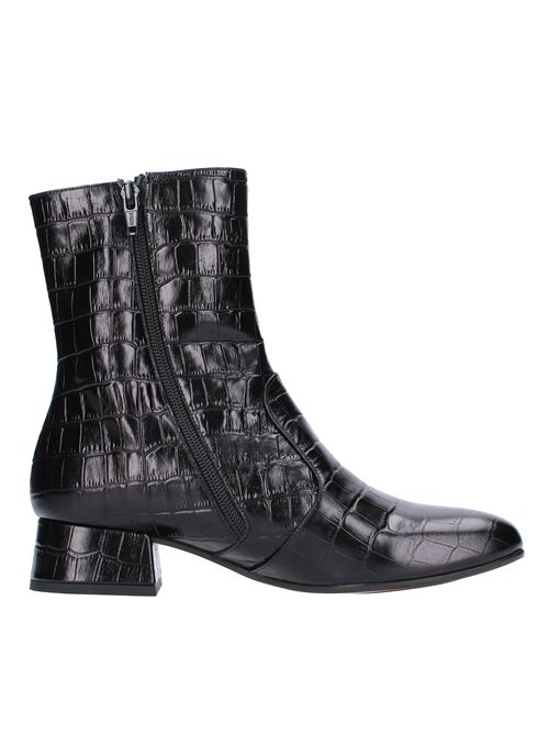 Croc print leather ankle boots CHIE MIHARA | ZAPRONERO