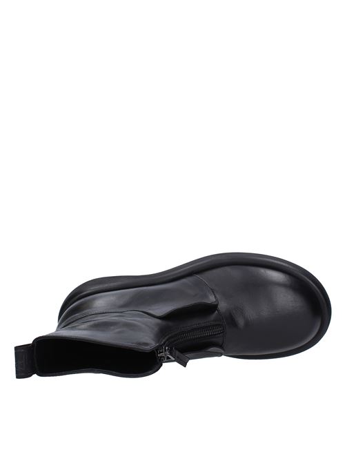 Leather ankle boots ELENA IACHI | E3004NERO