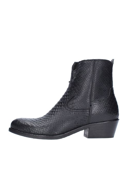 Texan ankle boots in python print leather FRU.IT | 6455BALEARINERO