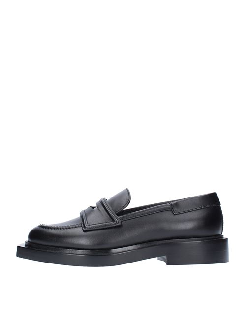 Moccasins 3JUIN article 322WH001 VIOLA/W 020 LEE LONDON in leather 3JUIN | 322WH001.C.0538997NERO