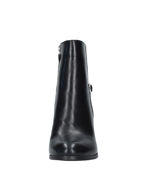 Faux leather ankle boots GAI MATTIOLO | FE-63NERO