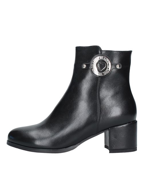 Faux leather ankle boots GAI MATTIOLO | FE-73NERO