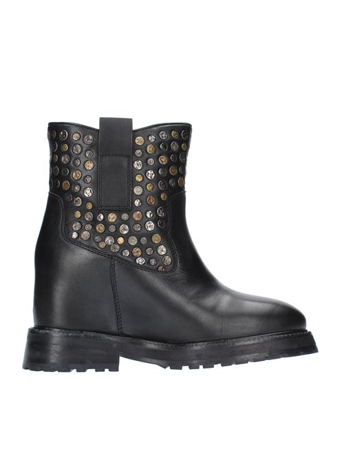 Ankle boots model 422M-906-16-NCR in leather and studs EMANUELLE VEE | 422M-906-16-NRCNERO