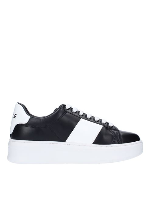 Faux leather trainers model GBCUP651 GAELLE | GBCUP651NERO-BIANCO