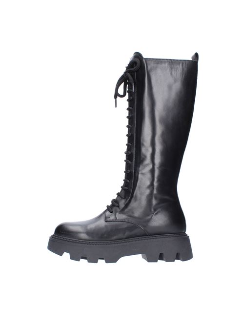 Ankle boots model GP012 in calfskin G.P. BOLOGNA | GP02NERO
