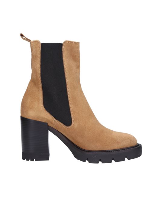 Suede ankle boots JANET & JANET | VB0007_JANECUOIO
