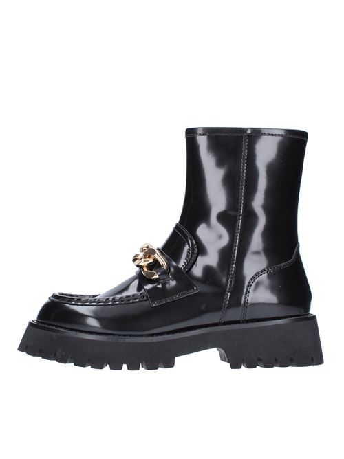 Moccasin ankle boots in shiny leather JEFFREY CAMPBELL | RECESSMNERO