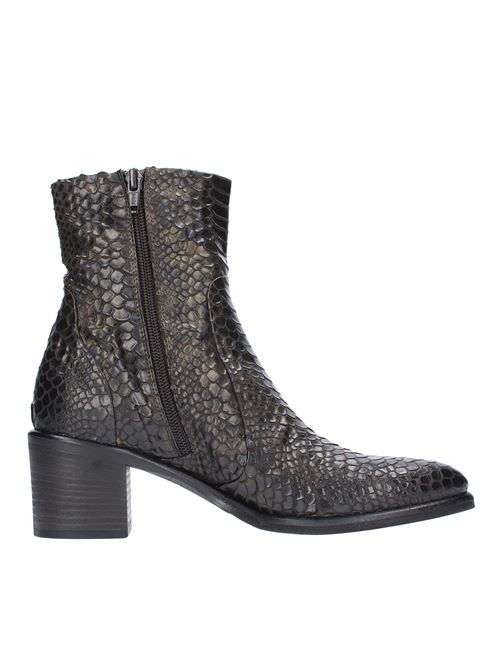Ankle boots model A3913-FR in python print fabric STRATEGIA | A3913-FRORO