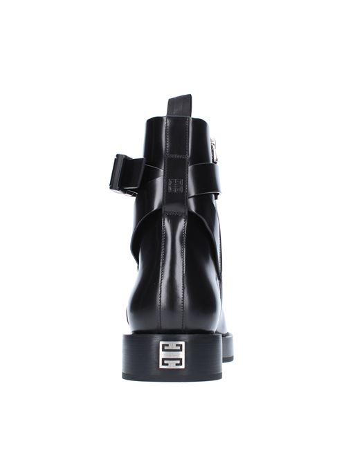 GIVENCHY model Squared ankle boots in brushed calfskin GIVENCHY | BH603BH135NERO