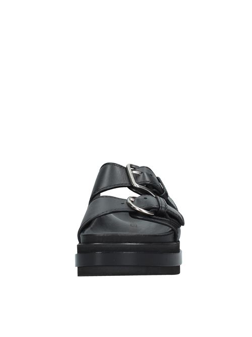 Leather Mules sandals ALEXANDER MCQUEEN | VD0383NERO