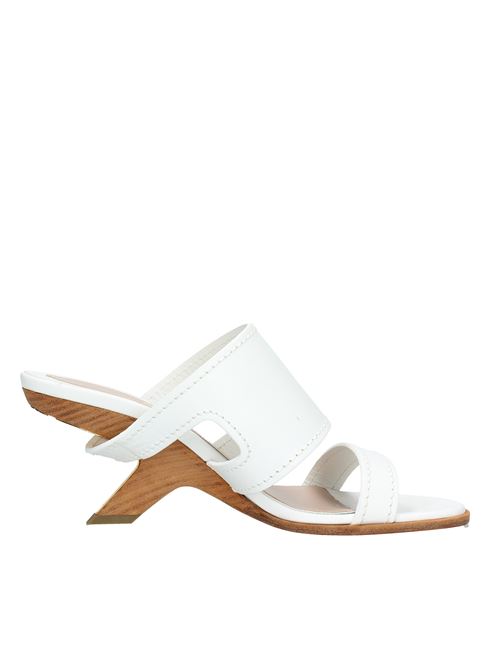 Leather mules and sabots ALEXANDER MCQUEEN | VD0385BIANCO