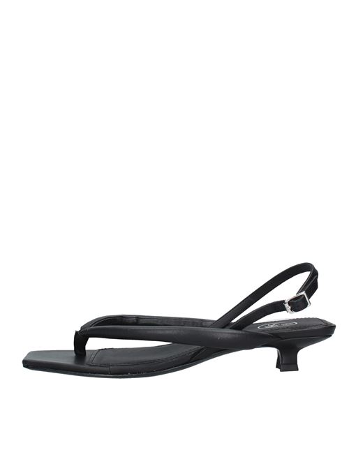 Leather thong sandals. Sample ASH | VD0960NERO