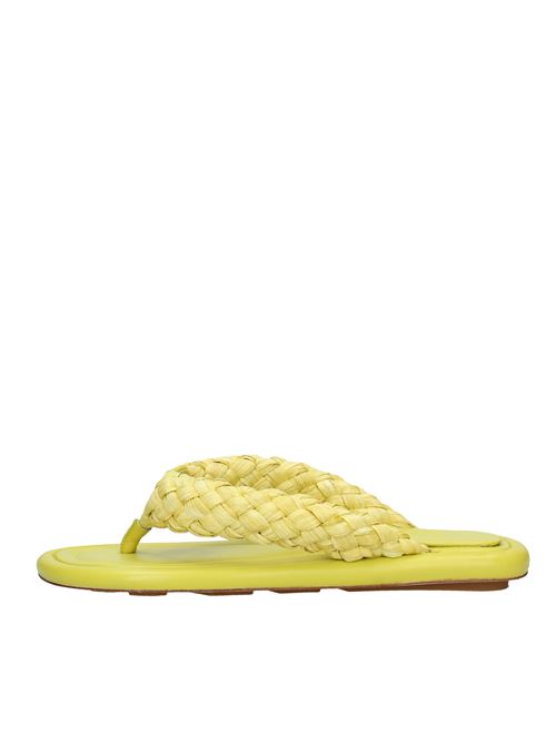 Nappa leather thong mules ASH | VD0982GIALLO