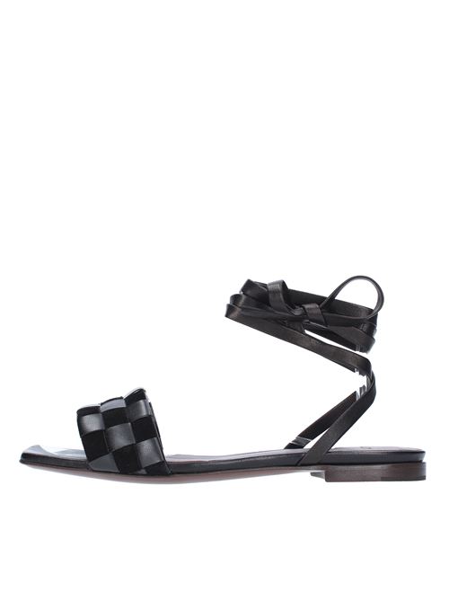 Flat sandals in leather and camo HAZY | FD2091NERO