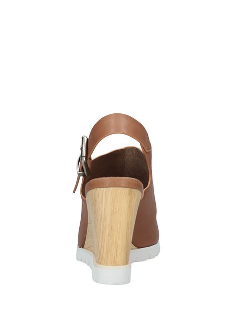 Leather sandals. MANUFACTURE D ESSAI | VD0839MARRONE