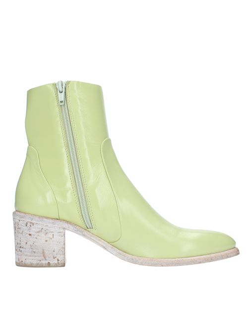 Leather ankle boots STRATEGIA | A4560LIME