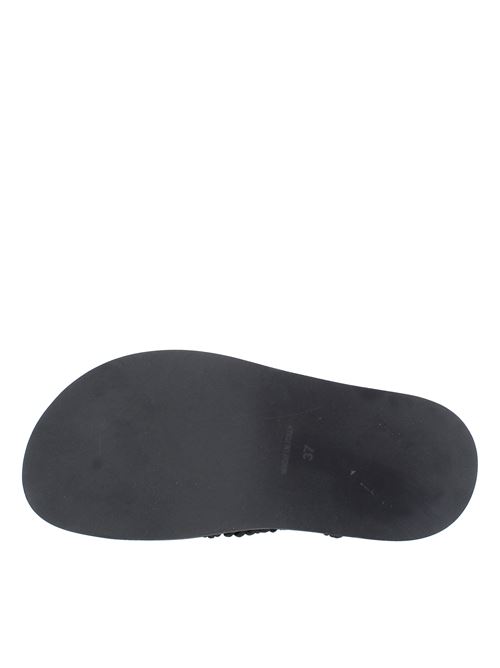 Flat thong sandals made of leather and fabric TAMIKA | LONDONC04