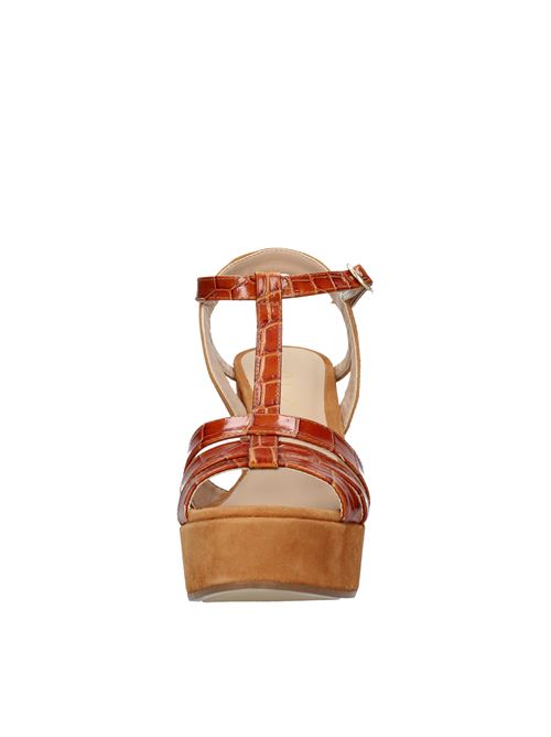Plateau sandals made of coconut print leather and suede UNISA | VD1292MARRONE