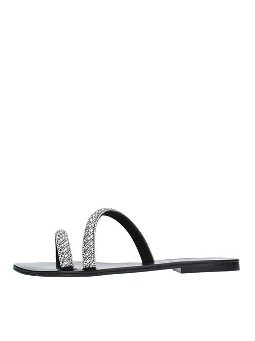 Flat sandals model ST TROPEZ in leather and rhinestones DANIELE ANCARANI | ST TROPEZ STRASSNERO-ARGENTO