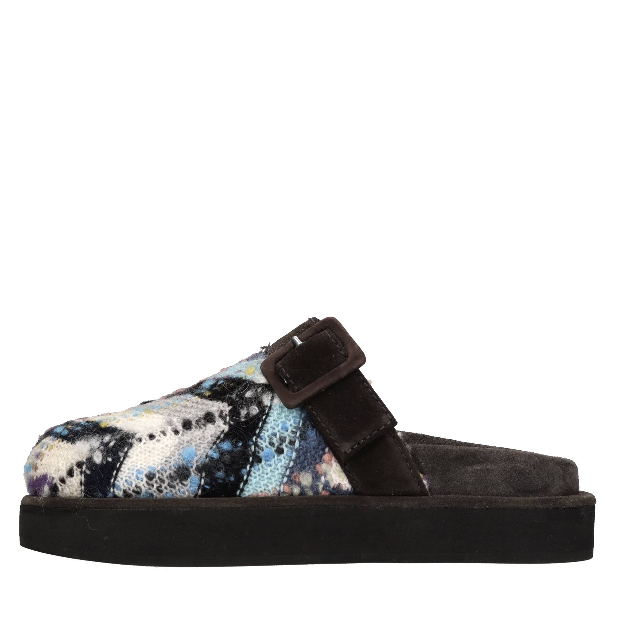 Sabot in camoscio e tessuto