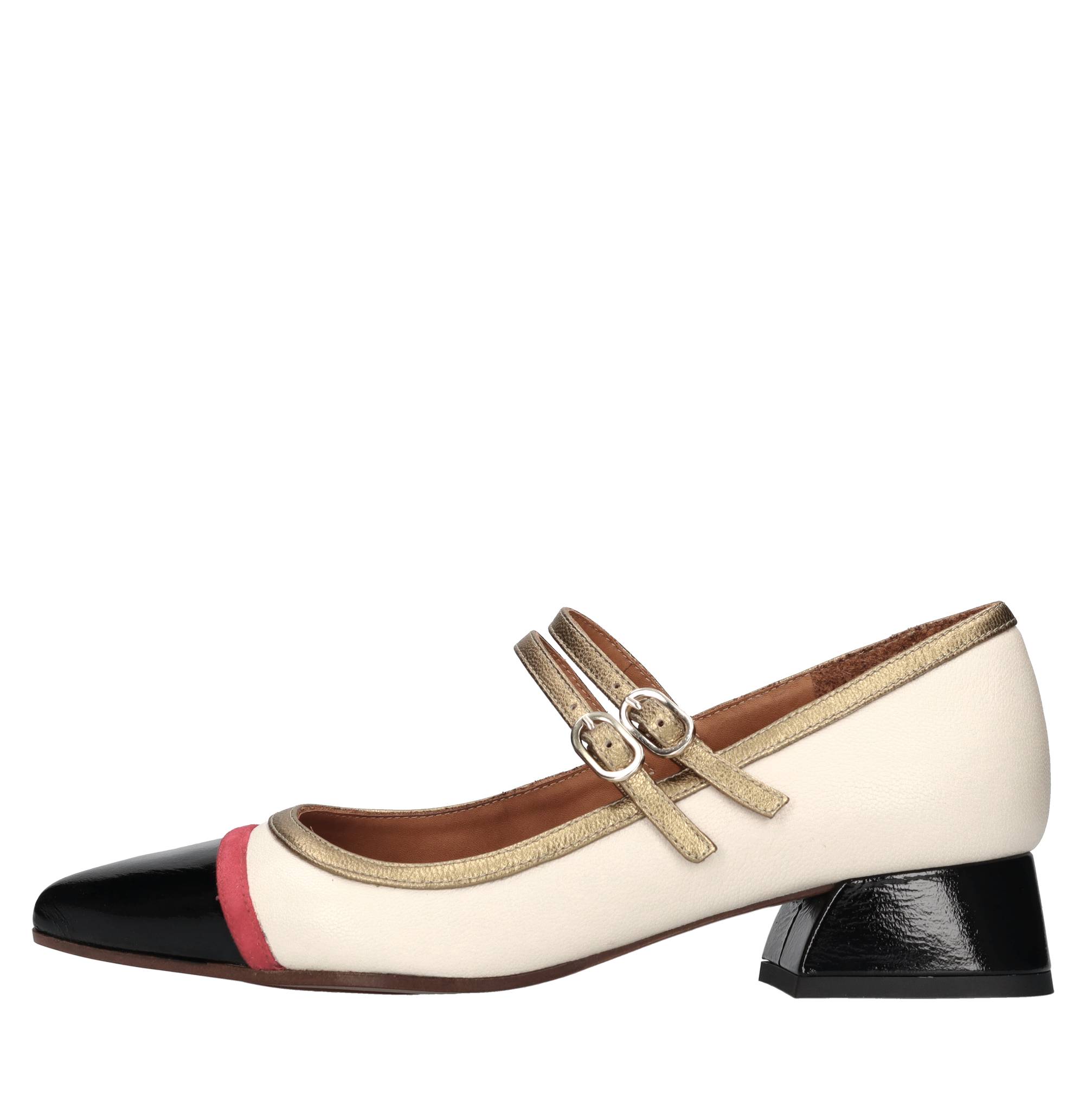 Décolleté modello Hika in pelle