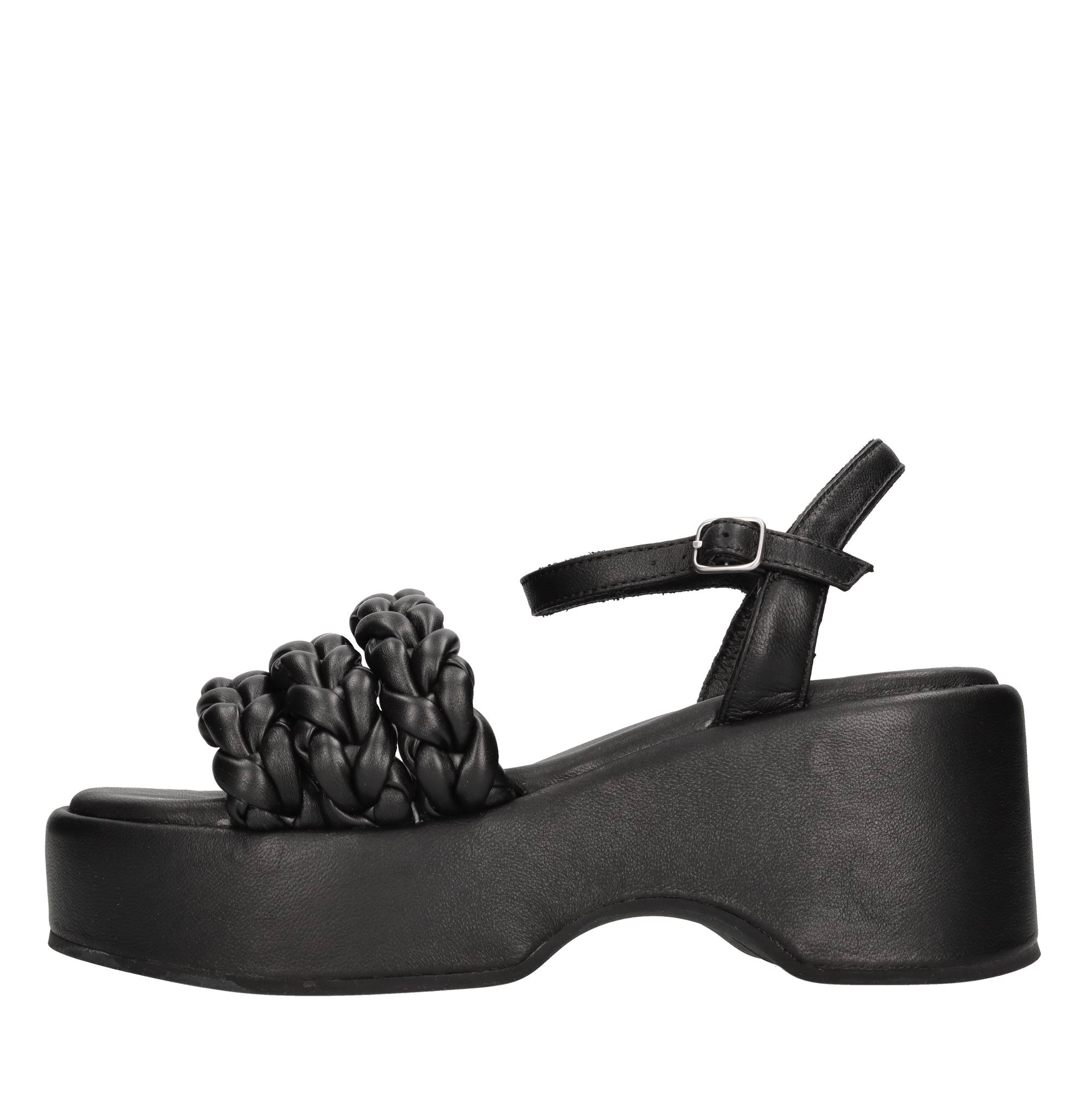 Sandalo Modello Tamara Cross In Pelle