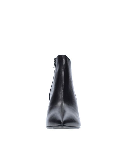 Leather ankle boots STRATEGIA | A5221 TALCONERO