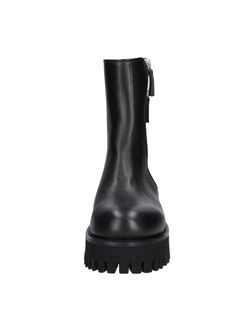 Leather ankle boots CASADEI | CASA174NERO