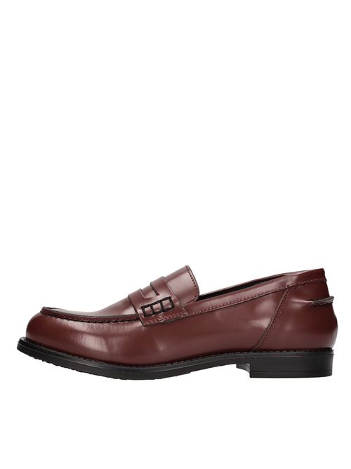 Bordeaux Red