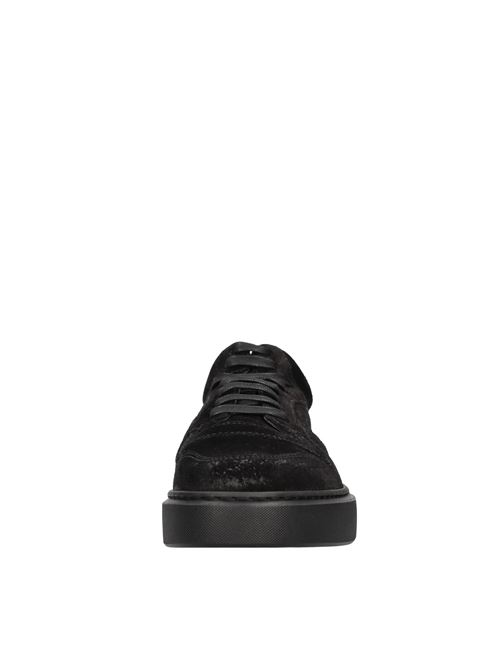 Sneakers in camoscio DOUCAL'S | DU3210HUGHUF011NN00NERO