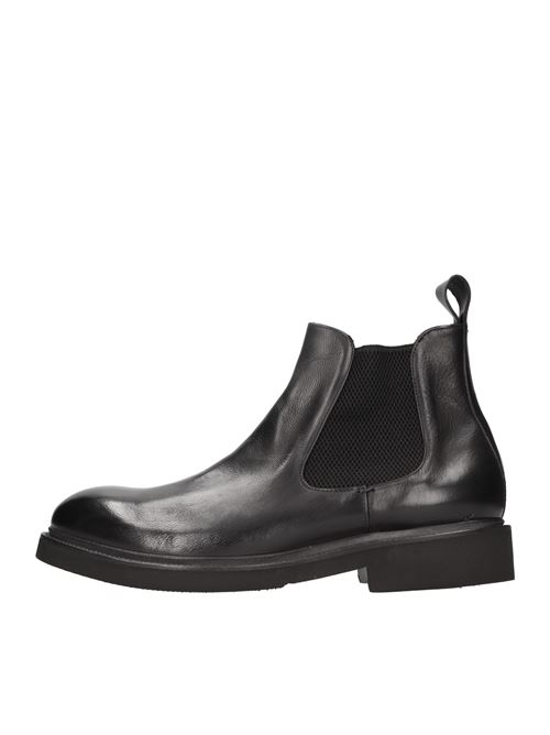 Leather Beatles ankle boots model 36526/20 in leather JP/DAVID | 36526/20NERO