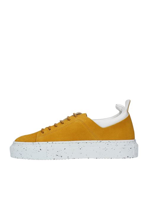 Sneakers in nabuk PANTANETTI | 15002EGIALLO