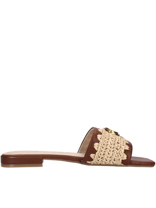 Mules in leather and fabric GUESS | FLGTARELE19MARRONE