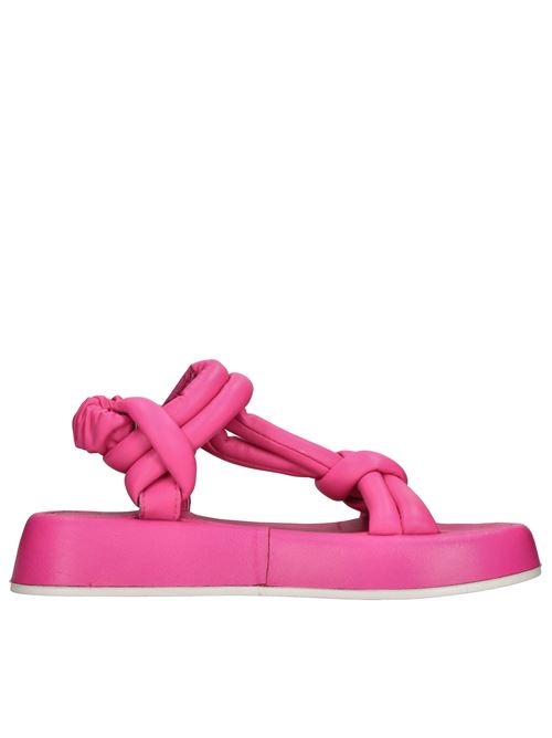  STRATEGIA | T-21FUXIA
