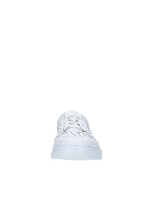 Trainers model DU3261HUGHUY217IW00 in leather DOUCAL'S | DU3261HUGHUY217BIANCO